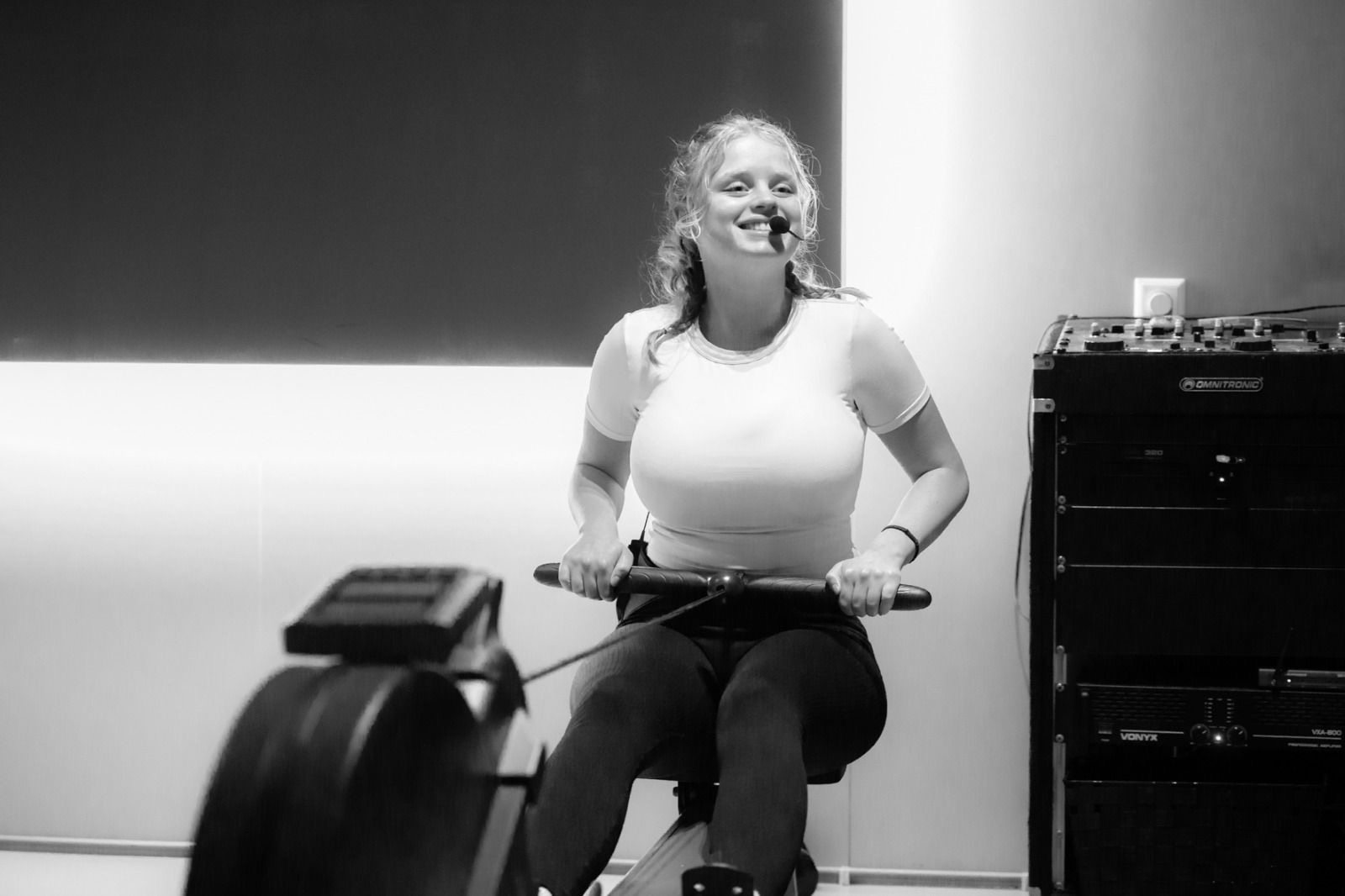 1dd1f9c4-2aab-4ae4-8090-8c2bfe0f0840